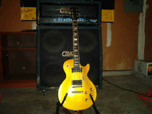 goldlespaulgoodpic.jpg